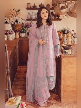 Rangrasiya - Embroidered Lavender 3-Piece Suit With Organza Dupatta
